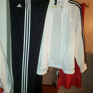 Ladies Adidas sweatsuit